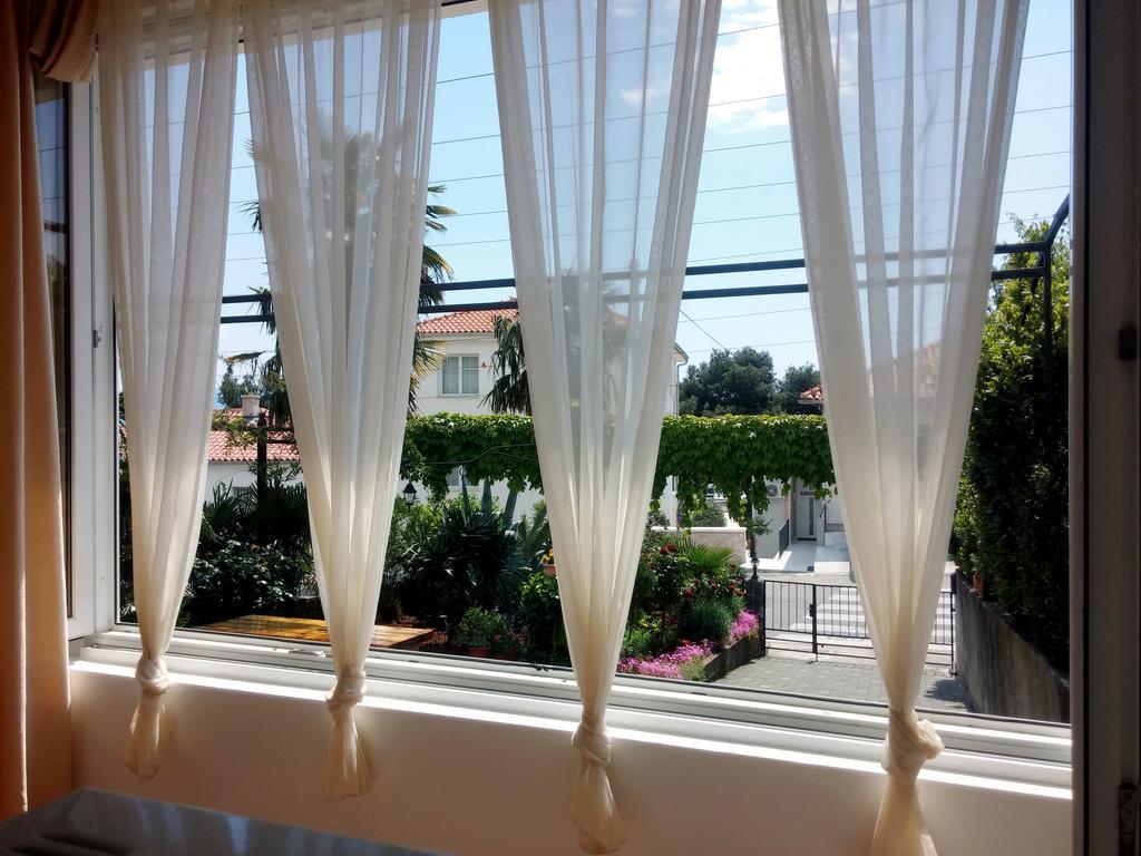 Apartmani Totic Crikvenica Exterior foto