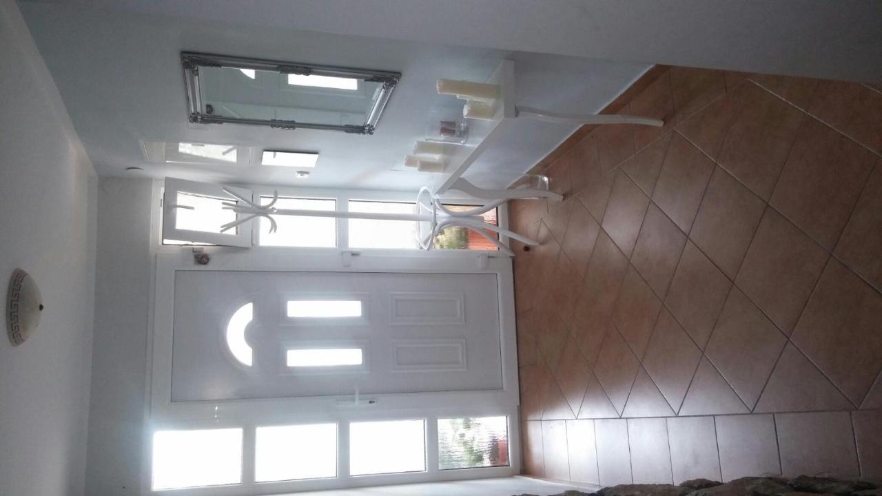 Apartmani Totic Crikvenica Exterior foto